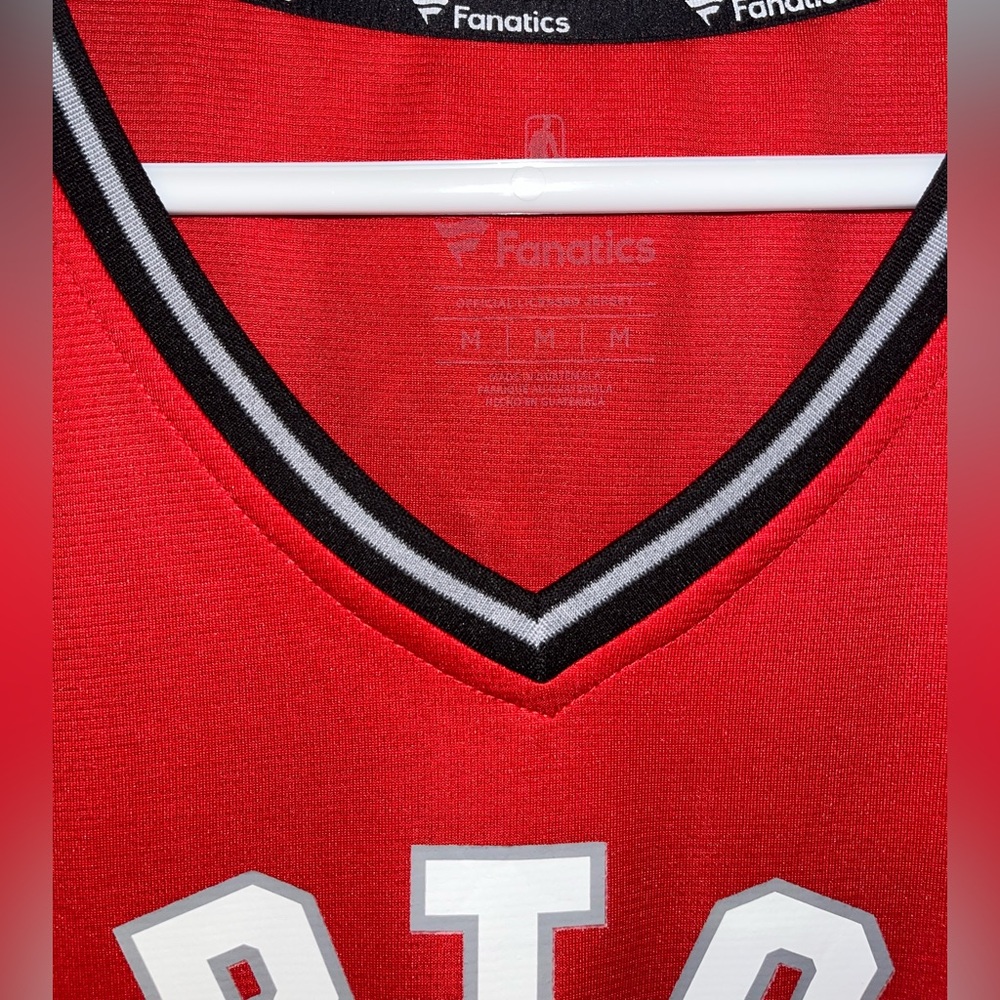 Pascal Siakam Men’s Medium Red Toronto Raptors NBA Basketball Jersey NBA CHAMPS - Picture 8 of 11
